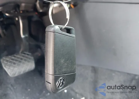 2023 Volkswagen Jetta 1.5T Se from USA, damaged, VIN 3VW7M7BU3PM054442